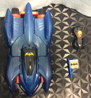 Batman ''2-in-1 Transform and Attack'' Batmobile Vehicle By Mattel & 2015 McDonald
