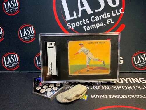 Carl Hubbell #230 1933 Goudey card