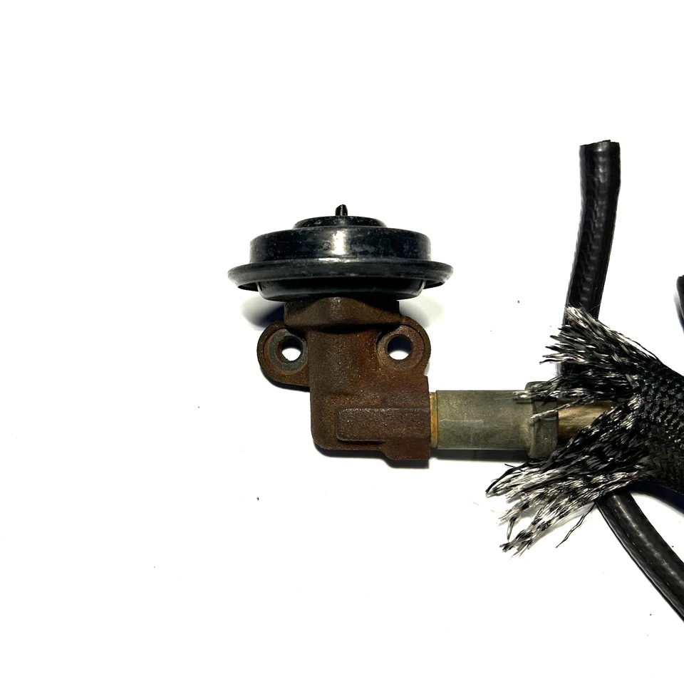 Ford Mustang Mach 1 2003-2004 32 válvulas motor escape válvula y tubo EGR Foto 2 de 4