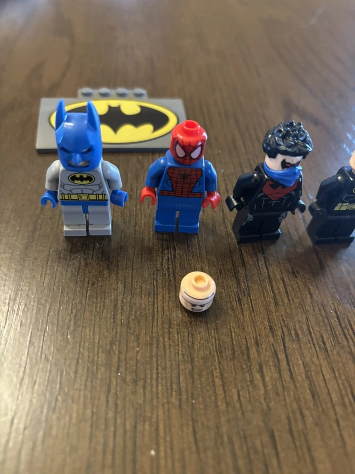 Lego Super Hero & more lot minifigures - image 2 of 4