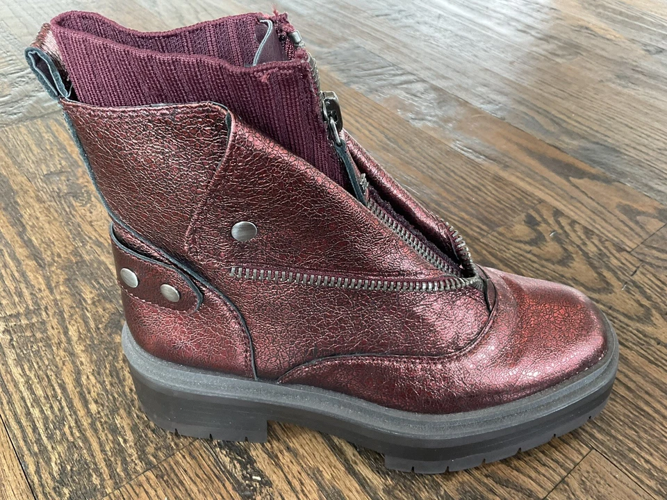 Bota Chelsea Sam Edelman Linds Bordeaux Couro Desgastado Feminina EUA Tamanho 7 M - Imagem 2 de 4