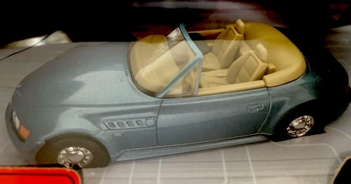 Corgi 1:36 James Bond 007 BMW Z3 Goldeneye TY4902 Ultimate Bond Collection New - Picture 2 of 5