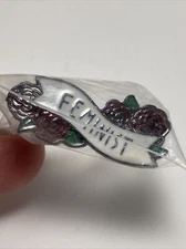 Feminist Feminism Flowers Pin Brooch B11CB