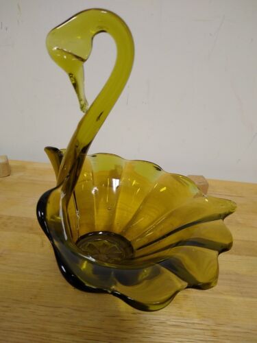 Cuenco retro vintage de vidrio verde cisne soplado a mano 7" de alto, moderno de mediados de siglo - Imagen 2 de 8