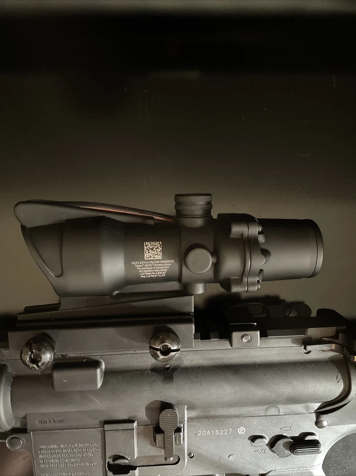 Mira telescópica de fibra óptica 4x32 retícula Chevron mira de arma roja clon ACOG + 2 regalos Foto 2 de 4