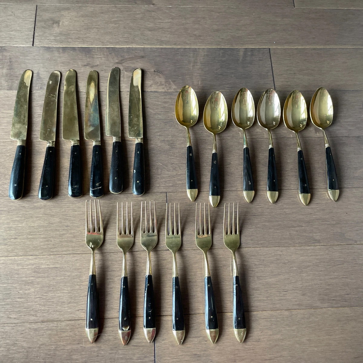 Gold store tone silverware