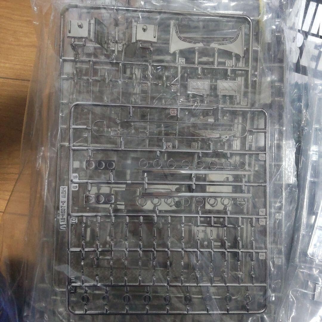 Picture 4 of 6