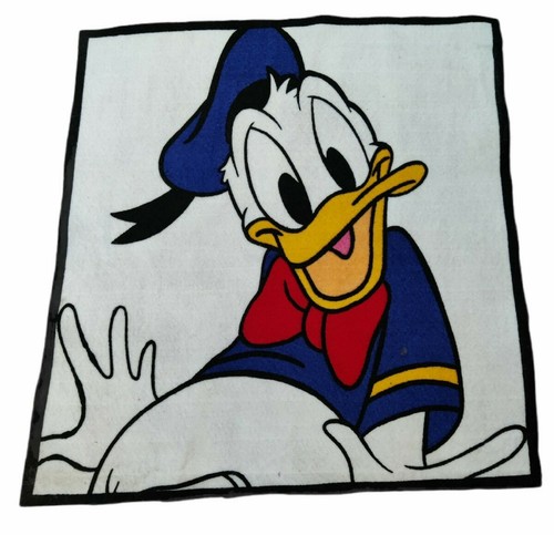 DISNEY Fabric squares sewing blanket 8 pieces 17"x19" Mickey Minnie Goofy Donald - Picture 4 of 5