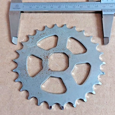 Pignone catena piccolo acciaio BMX 26T vintage 109 mm - foro centrale quadrato