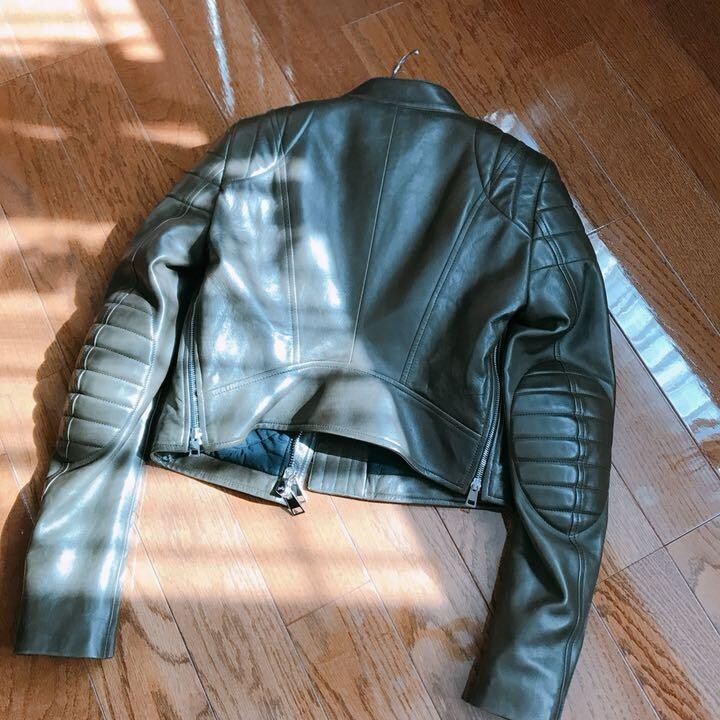 送料込■35万BOTTEGA VENETA レザージャケット モスグリーン 40 送料込□35万BOTTEGA VENETA レザージャケット モスグリーン 40