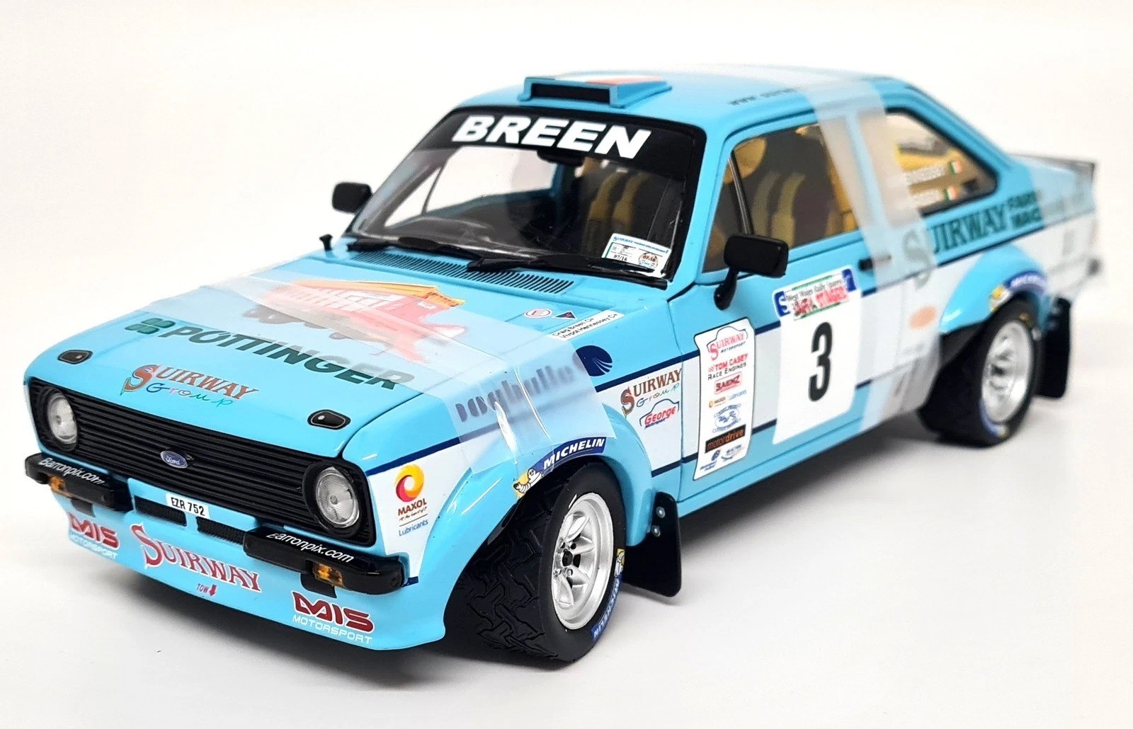 Cadeau collectionneur Ford Escort RS1800 Sun Star rallye miniature 1/18