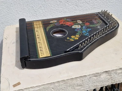 alte Zither Jubeltöne Konzert Salon Harfe mit Schachtel und Stimmgabel und Noten - Bild 1 von 4