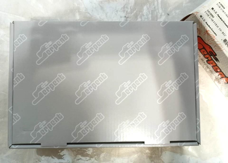 Serpent F1 10 1/10 2W Kit F1 Racing Chassis with Rear Wing #410060 Very Rare - Image 2 of 4