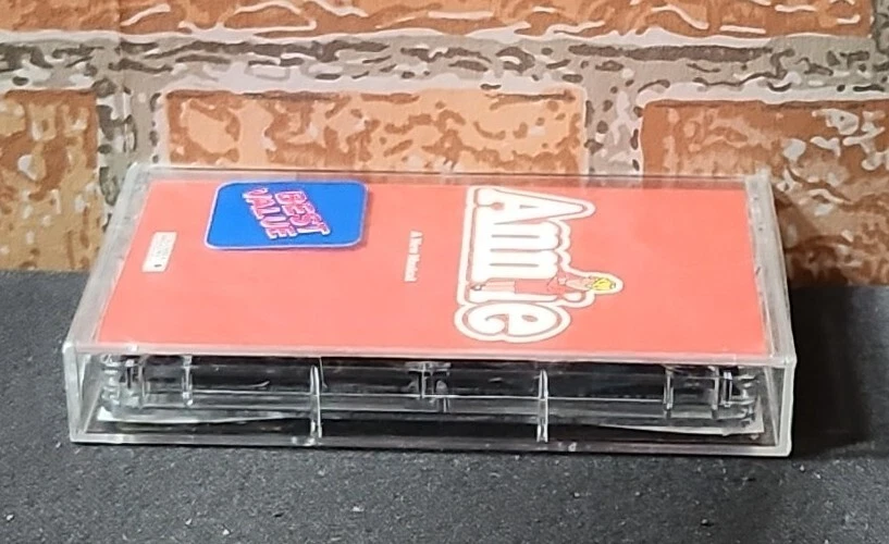 1998 Annie A New Musical Cassette Tape Original Broadway Cast Sealed  - Image 3 of 4