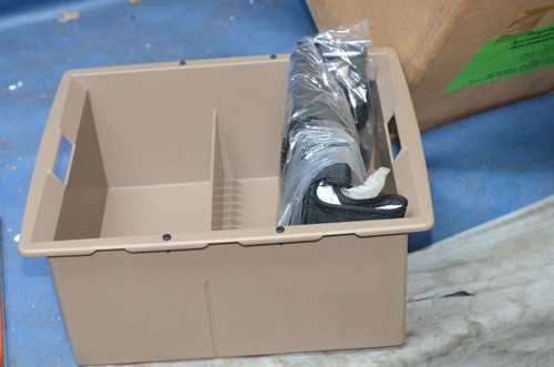 NOS 2005-2008 Chevy Uplander Center Floor Storage Console OEM GM 17801677 TAN - Picture 9 of 11