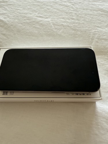 Apple iPhone 15 Pro - 256 GB - Natural Titanium (Verizon) - Picture 3 of 5