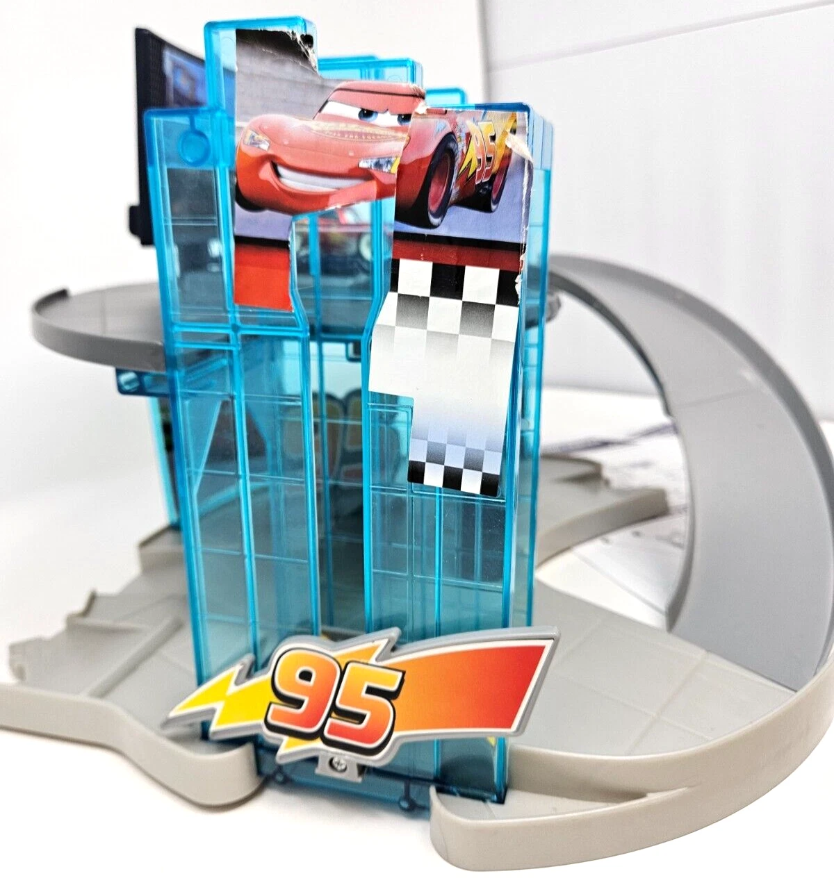 raro disney pixar cars 3 rust-eze racing center lightning mcqueen completo 