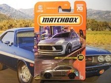 Matchbox Super Chase Porsche Macan S 2023 importación de lujo coche deportivo pilotos reales