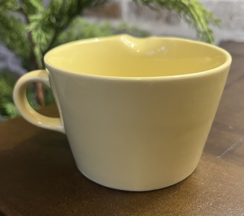 KILTA YELLOW by Arabia Creamer 2.5" tall Made in Finland 1960s Kaj Franck TEEMA - Picture 3 of 10
