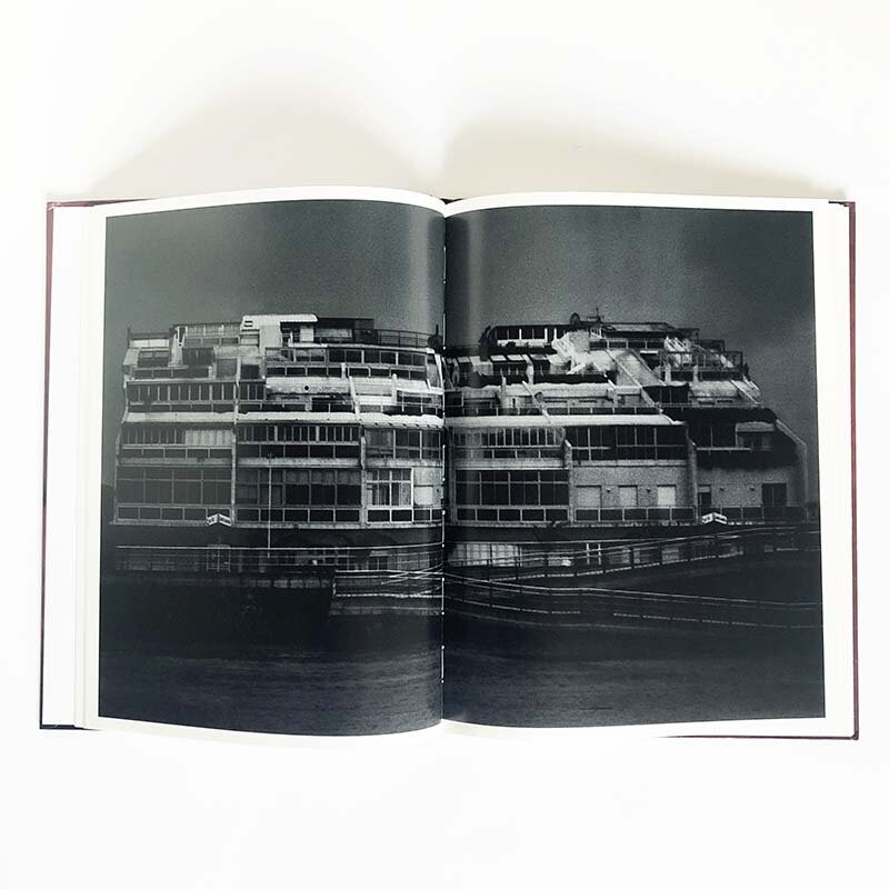 「STIGMA」 Antoine d'Agata アートブック Antoine D'agata: STIGMA - BOOK OF DAYS ONLINE SHOP