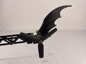 LEGO DC  Super Heroes: Batman / Man-Bat Set #76011 -MISSING PIECE