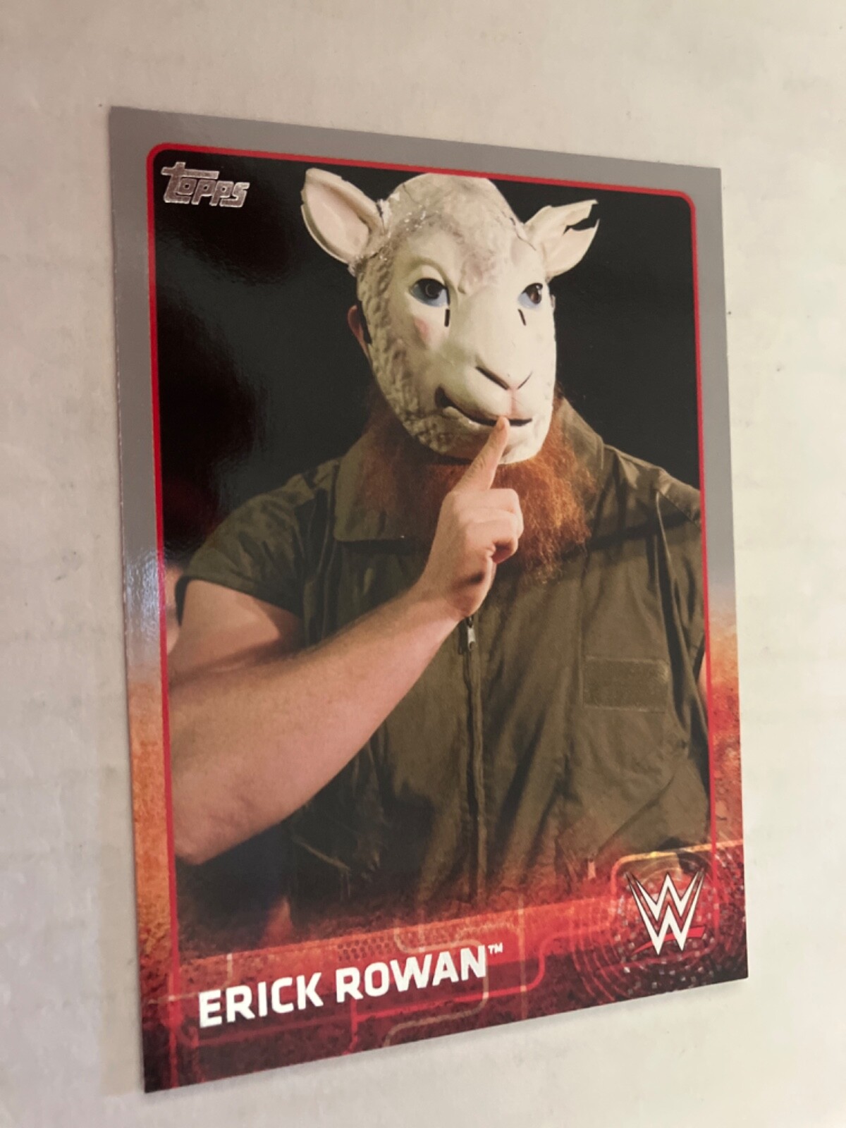 Erick Rowan 2015 silver parallel wrestling card born in Minneapolis Minnesota