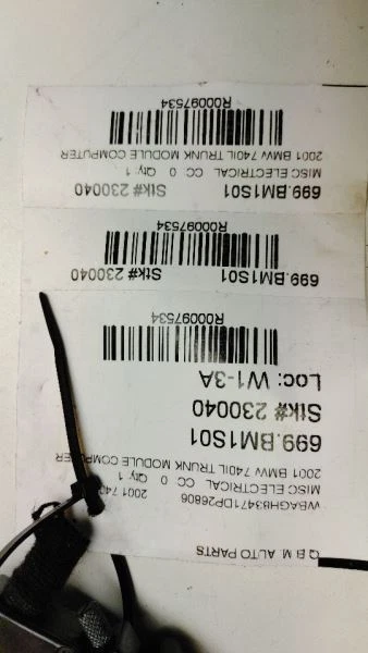 2001 BMW 740IL 2001 BMW 740IL TRUNK MODULE COMPUTER - Image 3 of 4