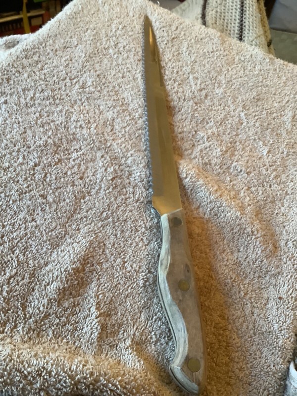 Vintage D-400 Stainless Japan Lifetime Cutlery Jet Cut 15 1/2” Serrated Knife