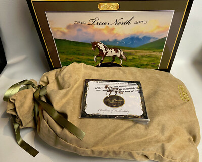 Breyer Premier Club 2017 True North Bay Overo ( Box, Bag & COA ) - #90184