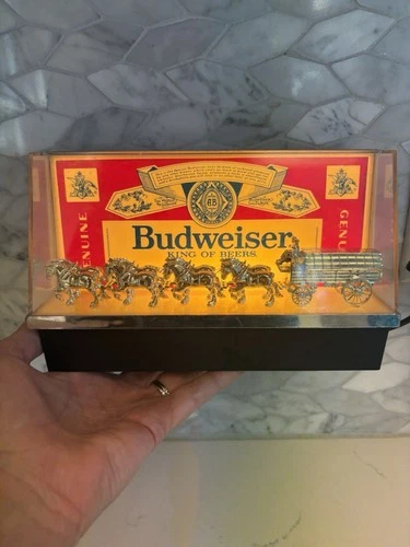 LIGHT UP BUDWEISER CLYDESDALE BEER WAGON, 8" X 5" GOOD COND. Antique Vintage