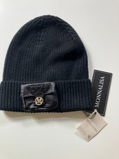 Stylische Monnalisa Mütze Größe L in schwarz mit Applikation