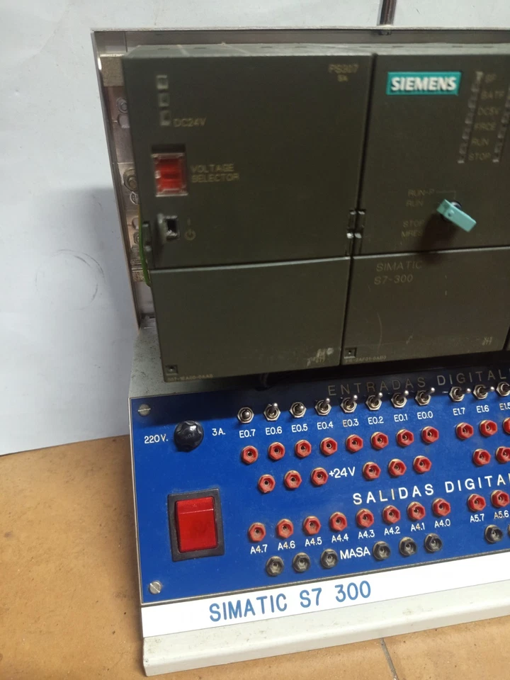 Siemens Simatic S7 300 - Imagen 2 de 4