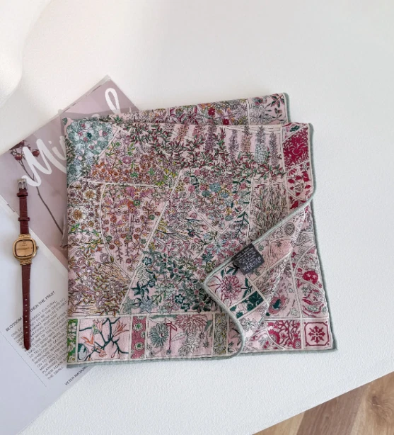 Pañuelo 70% Cachemira 30% Seda 65X65cm Bufanda Mantón Estampado Floral Pañuelo Envoltura Foto 2 de 4