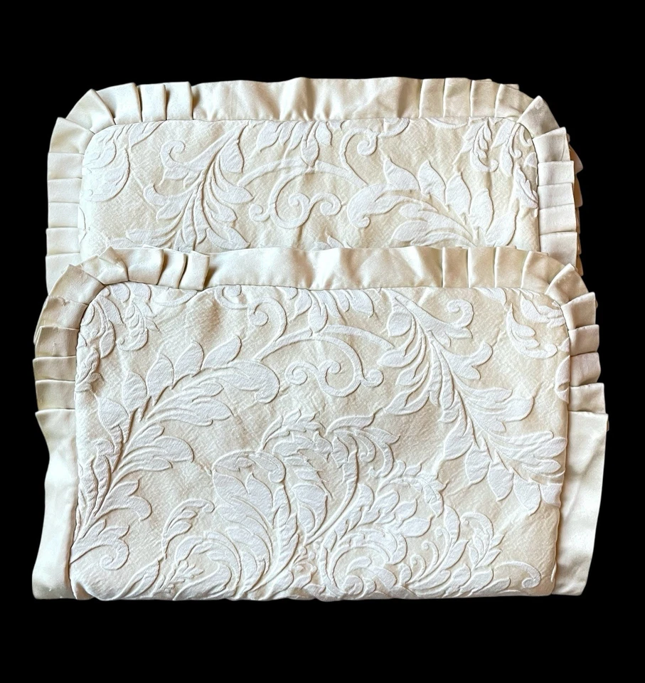 J. Fundas de almohada marfil marqués reina nueva york ~ damasco esculpido ~ brida doblada ~ 22x29 Foto 3 de 4