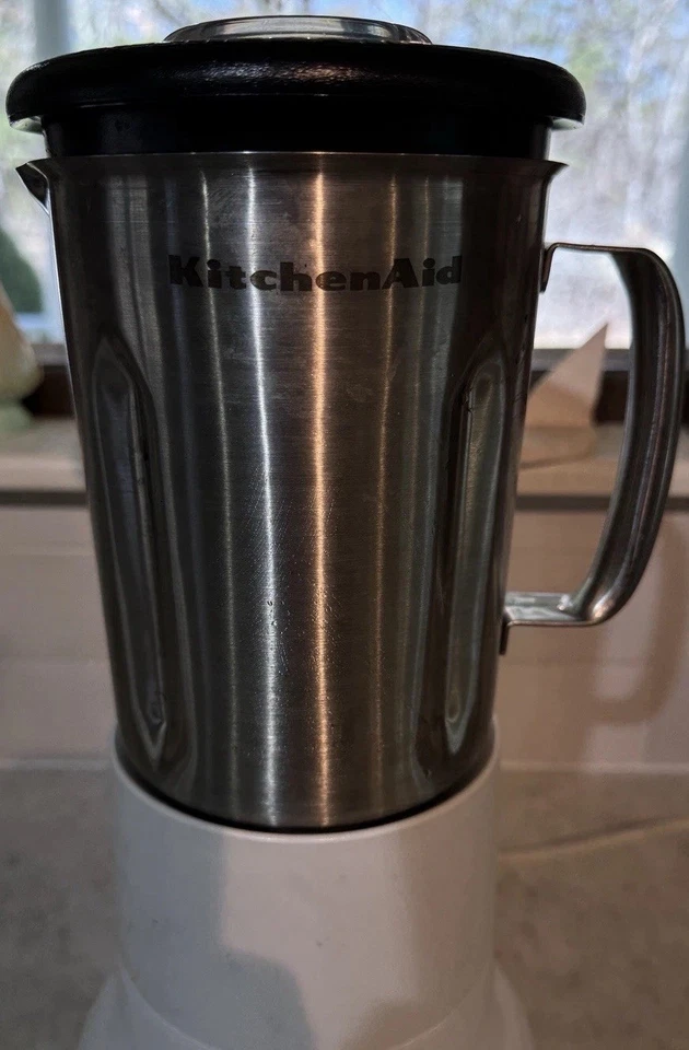 KitchenAid Countertop Blender White Model KSB3WH3 Tested Works Stainless 40oz - Image 3 of 4