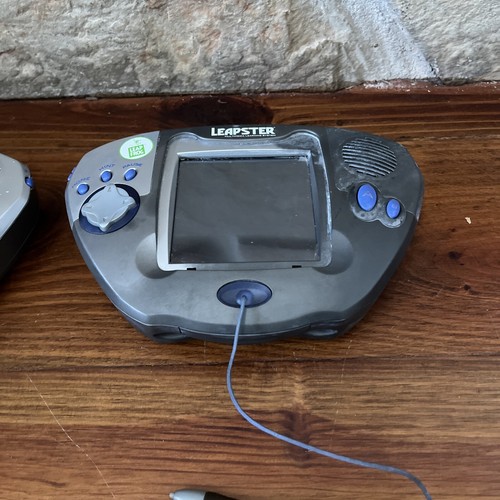 Lot Of 2 Untested Leap Frog Leapster Learning System 20200 No Charging Cord - Picture 3 of 11