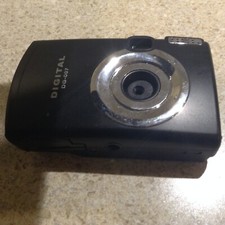 MINI DIGITAL CAMERA DG-007 strap, USB cord, Software disc, 300k PIXELS guide NEW