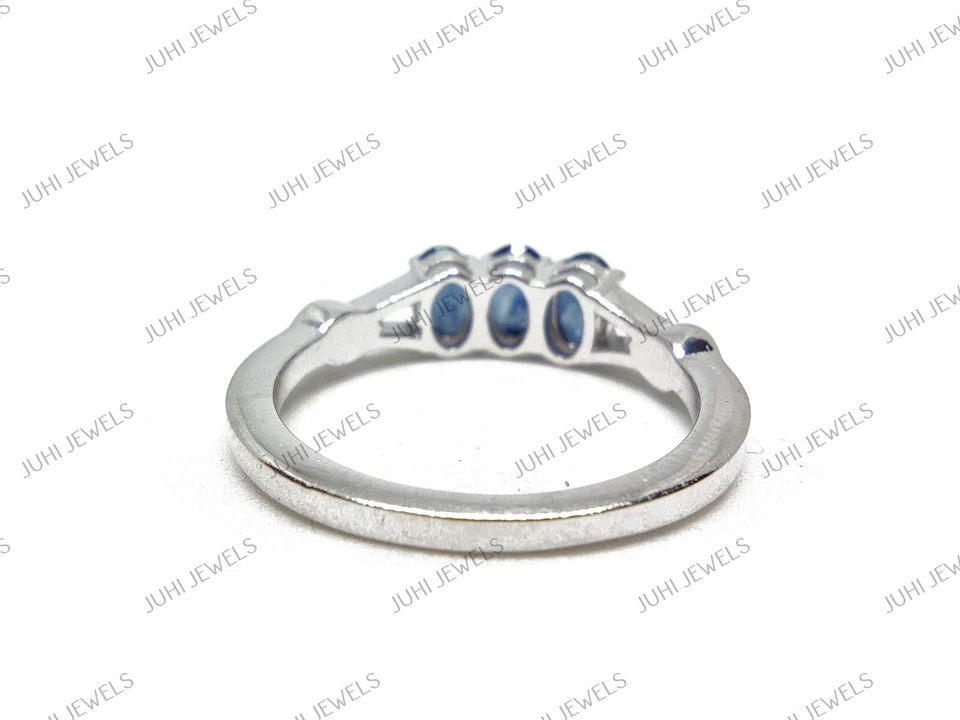 High Quality Silver Blue Sapphire Three Stone Blue Sapphire Band 2.0 Ct Sapphire - Image 4 of 4