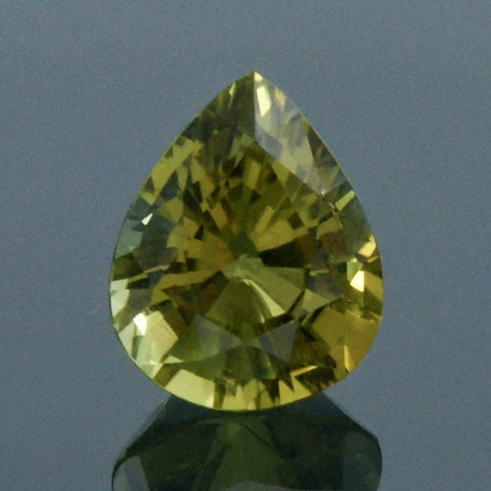 7,54 cts Natural Amarillo Verdoso TOURMALINA Pera Corte Gota Limpio Nigeria África Foto 2 de 4