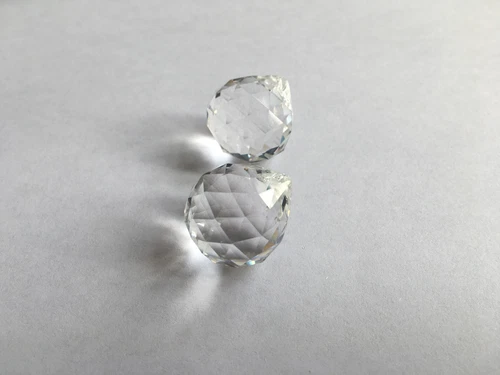 20 Piezas 15mm Cristal Transparente Prismas Bolas Lámpara Lámpara Parte Suncatcher Colgantes - Imagen 4 de 5