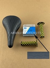 SELLA BICI BMX CUCITA DIAMANTE CON CATENA BMX KMC E IMPUGNATURE A SCACCHI NERO/GIALLO