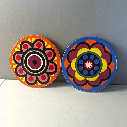 Avon 2pc Multicolor Round Floral Trivet Set! - product listing photo