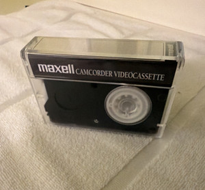 Maxell VHS-C Camcorder Videocassette Tape  w/ Standard Jewel Case