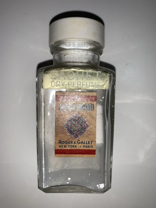 Roger & Gallet vintage Sandalwood sachet bottle