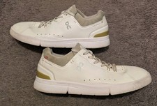 On Running The Roger Advantage White Bronze 4...