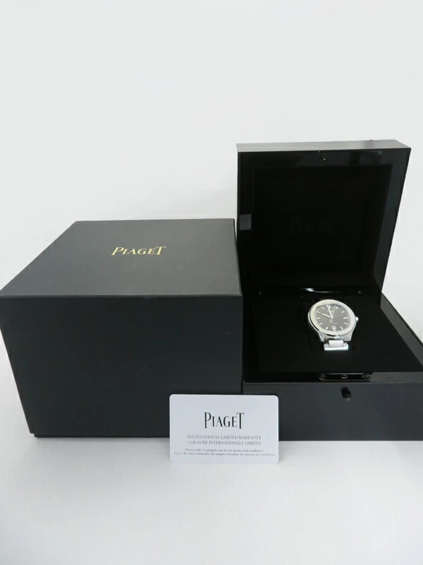 Piaget Polo Date G0A41003 Automatic 42mm Gray Men's Watch Box Papers image 9