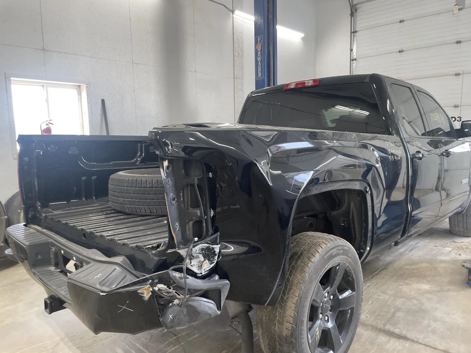 Used Fuse Box Engine fits: 2018 Gmc Sierra 1500 pickup ID 84071500 Grade A - Image 3 of 4