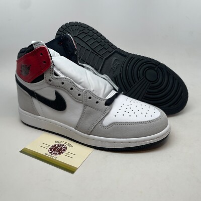 Nike Air Jordan1 Retro High OG スモークグレー Amazon.com | Nike Jordan Men's 1 Retro High OG Rebellionaire