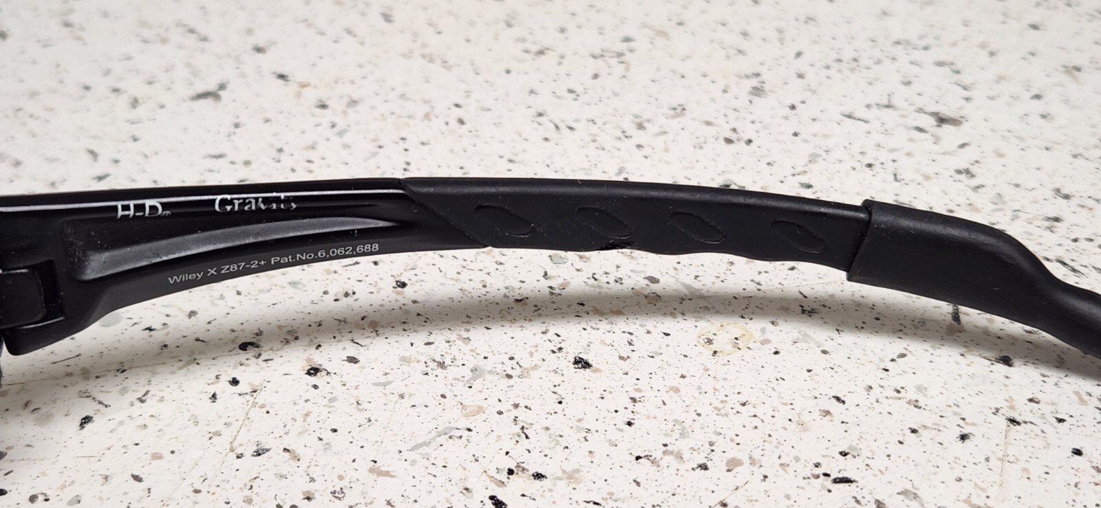 Wiley X "gravity Black Frames Lenses Used Heavy W… - image 4