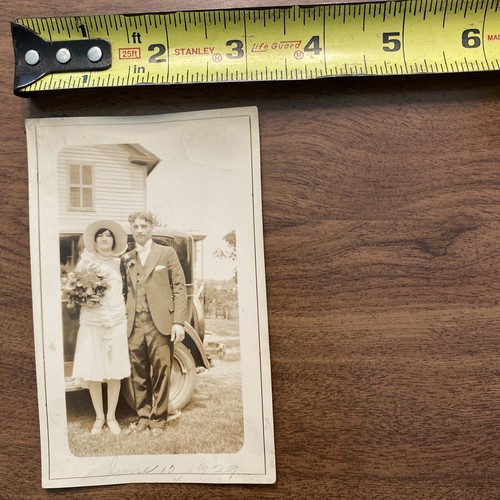 Fotografía real vintage 1929 hombre y mujer coche antiguo boda moda P4f11 - Imagen 18 de 18